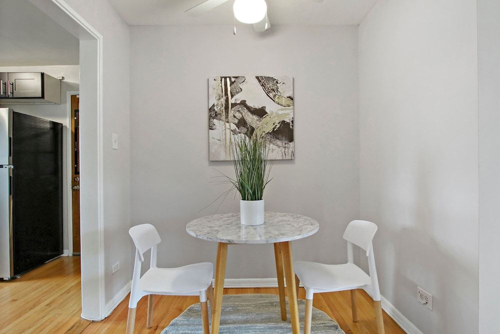 undefined Relaxing 1BR Home near Stores in Bell 7