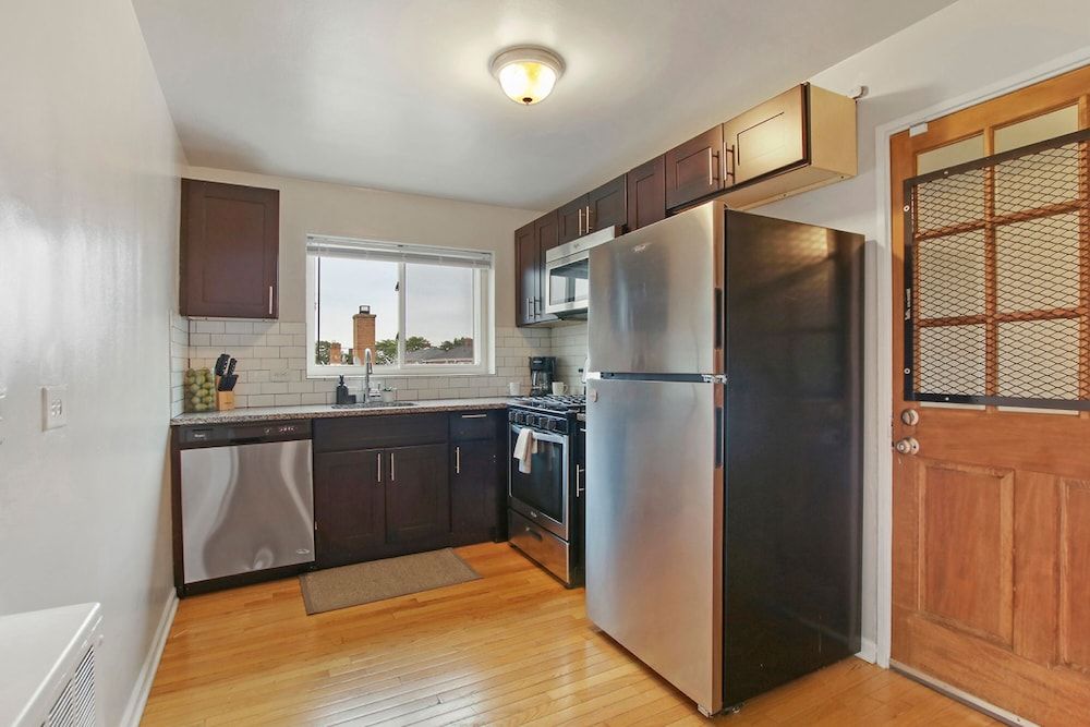 undefined Relaxing 1BR Home near Stores in Bell 9