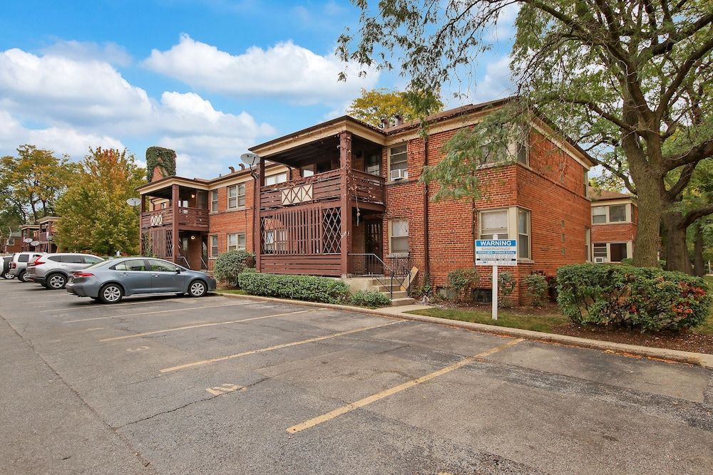 undefined Cozy 1BR Serene Apt in Bowmanville 3