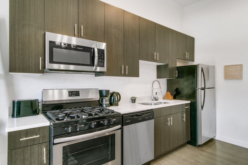 undefined 1BR Apartment with Laundry in West Loop 6