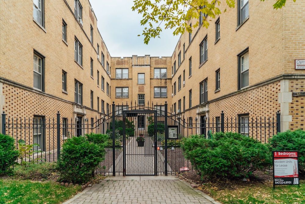 undefined Chic & Pristine 1BR Apt in Marshfield 4