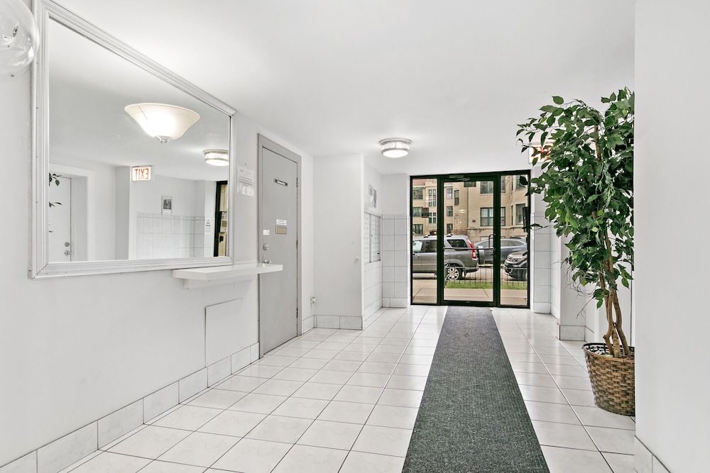 undefined Studio Superb Apt Near Loyola University