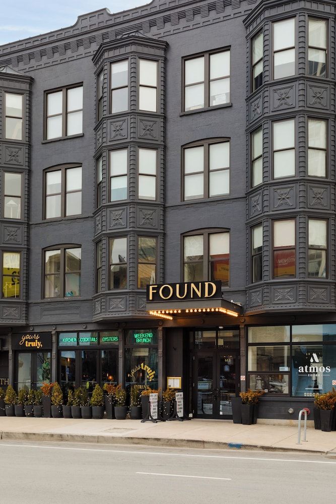 undefined Found Chicago powered by Sonder 9