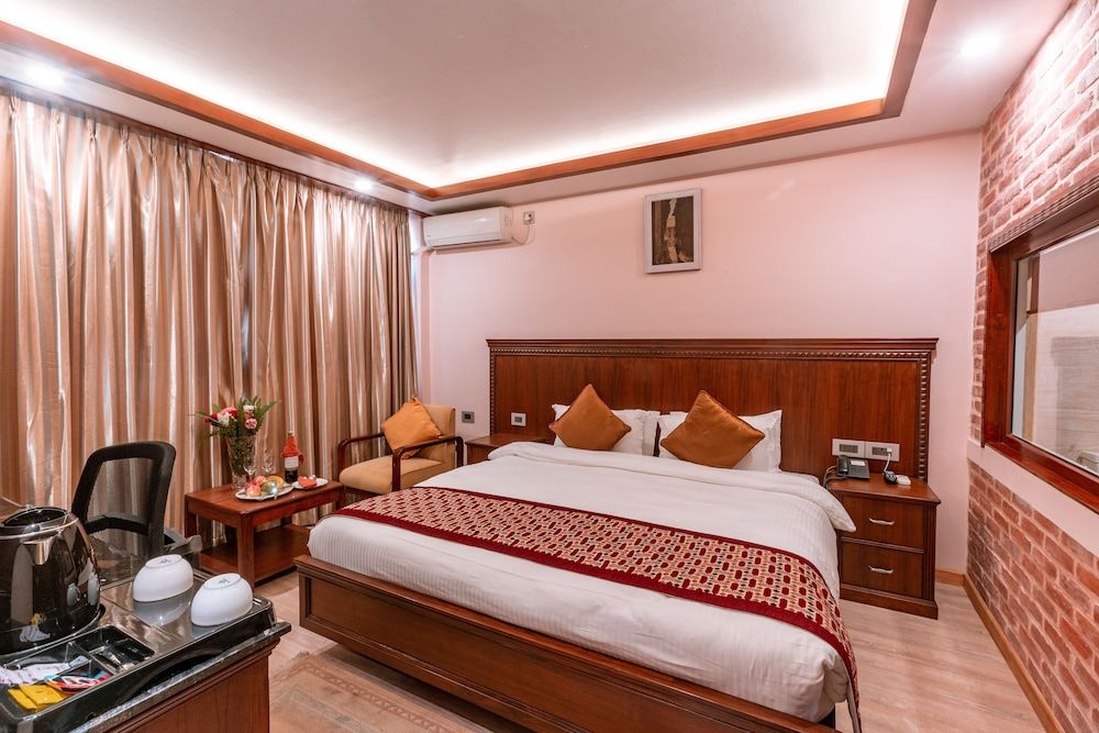 undefined Hotel Manang 9