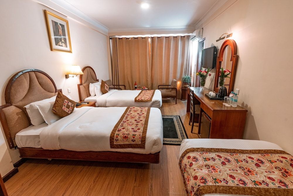 undefined Hotel Manang 10