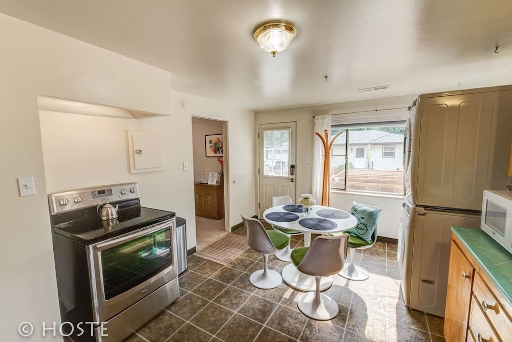Apartment (1 Bedroom)