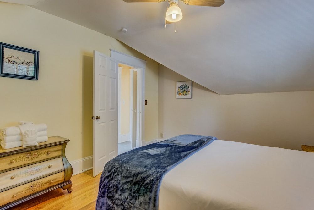 House (3 Bedrooms)