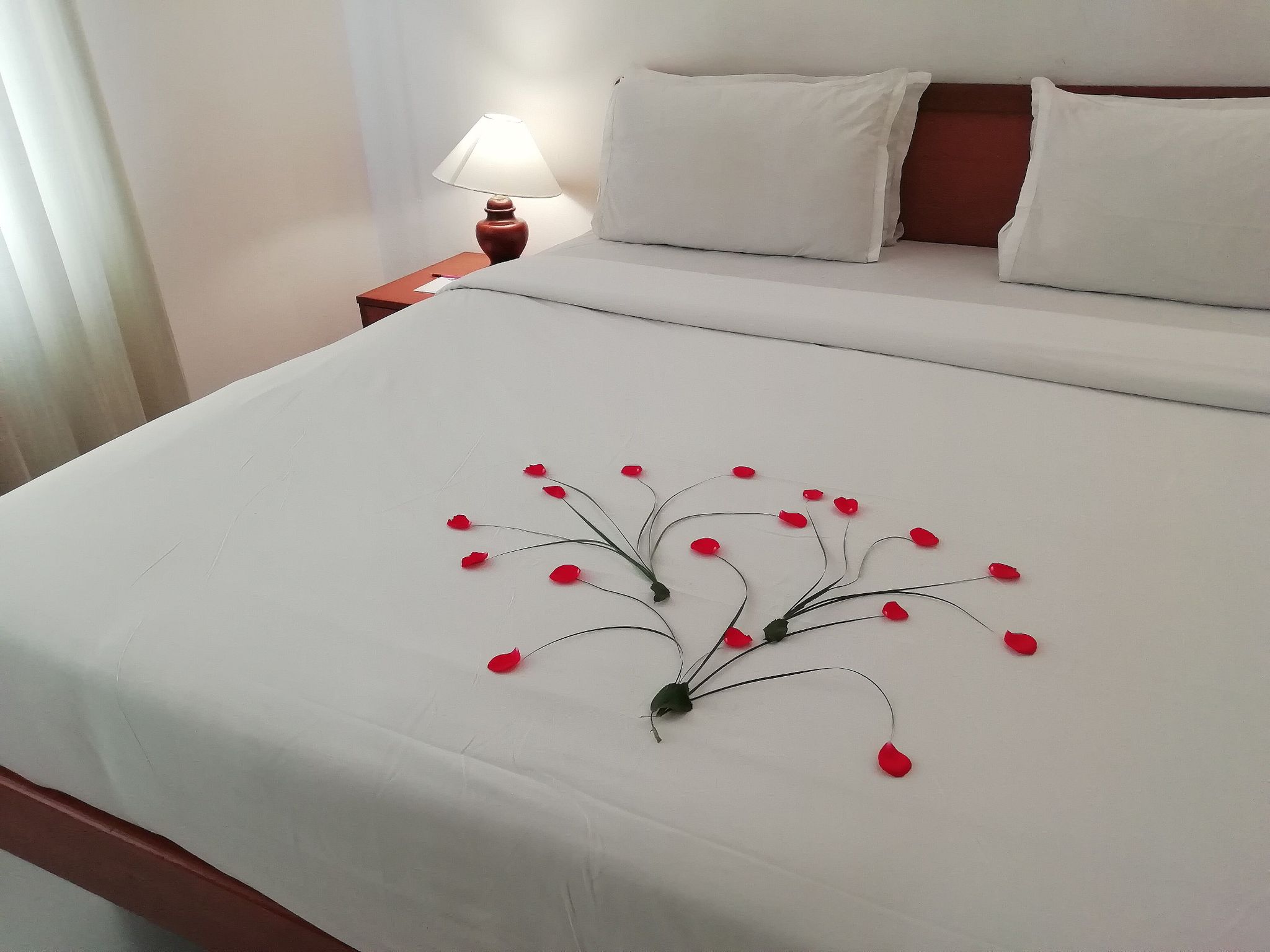 Abad Metro Standard Double Room 2
