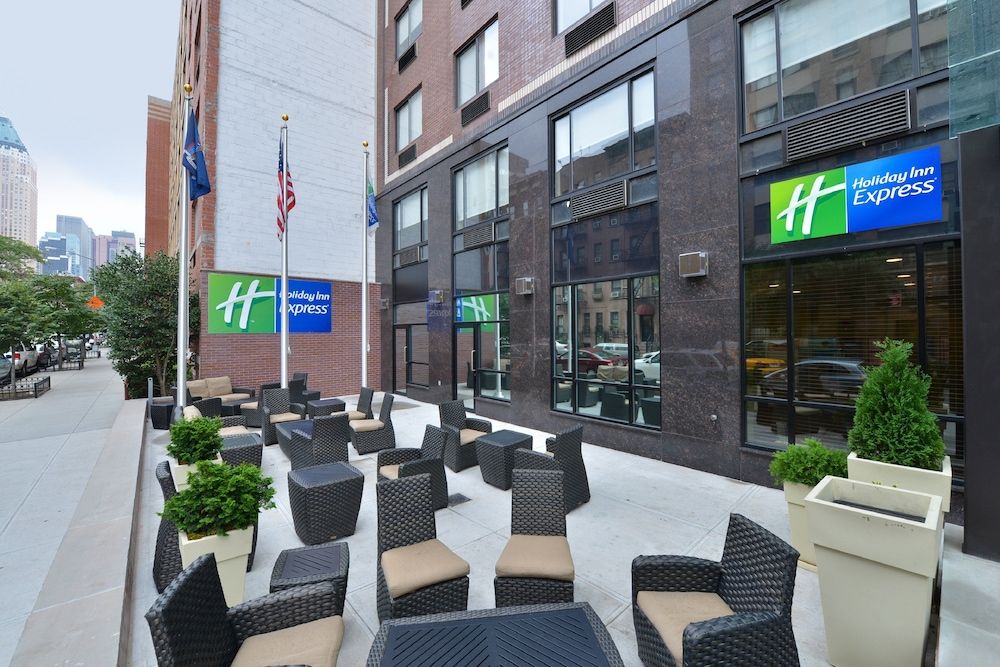 undefined Holiday Inn Express New York - Manhattan West Side by IHG 4