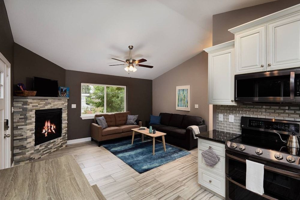 Apartment (2 Bedrooms)