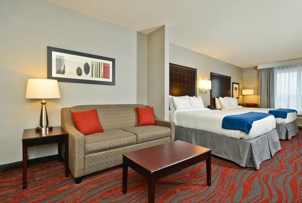 Suite, 2 Queen Beds