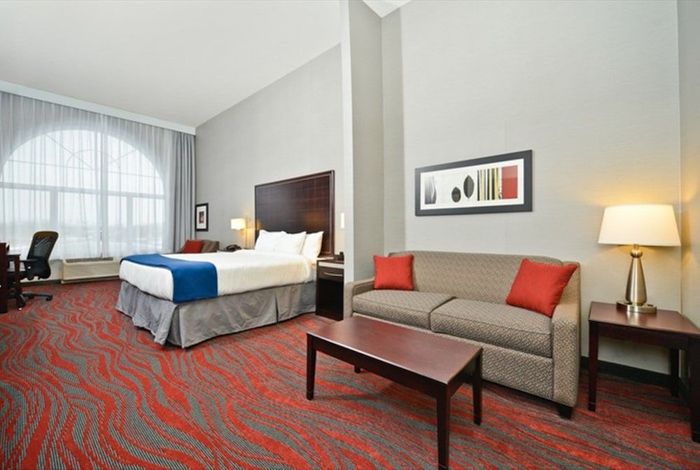Suite, 1 King Bed