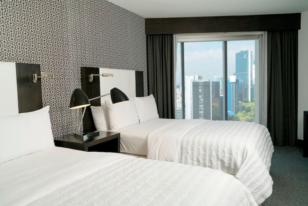 Superior Suite, 2 Double Beds, Non Smoking, City View