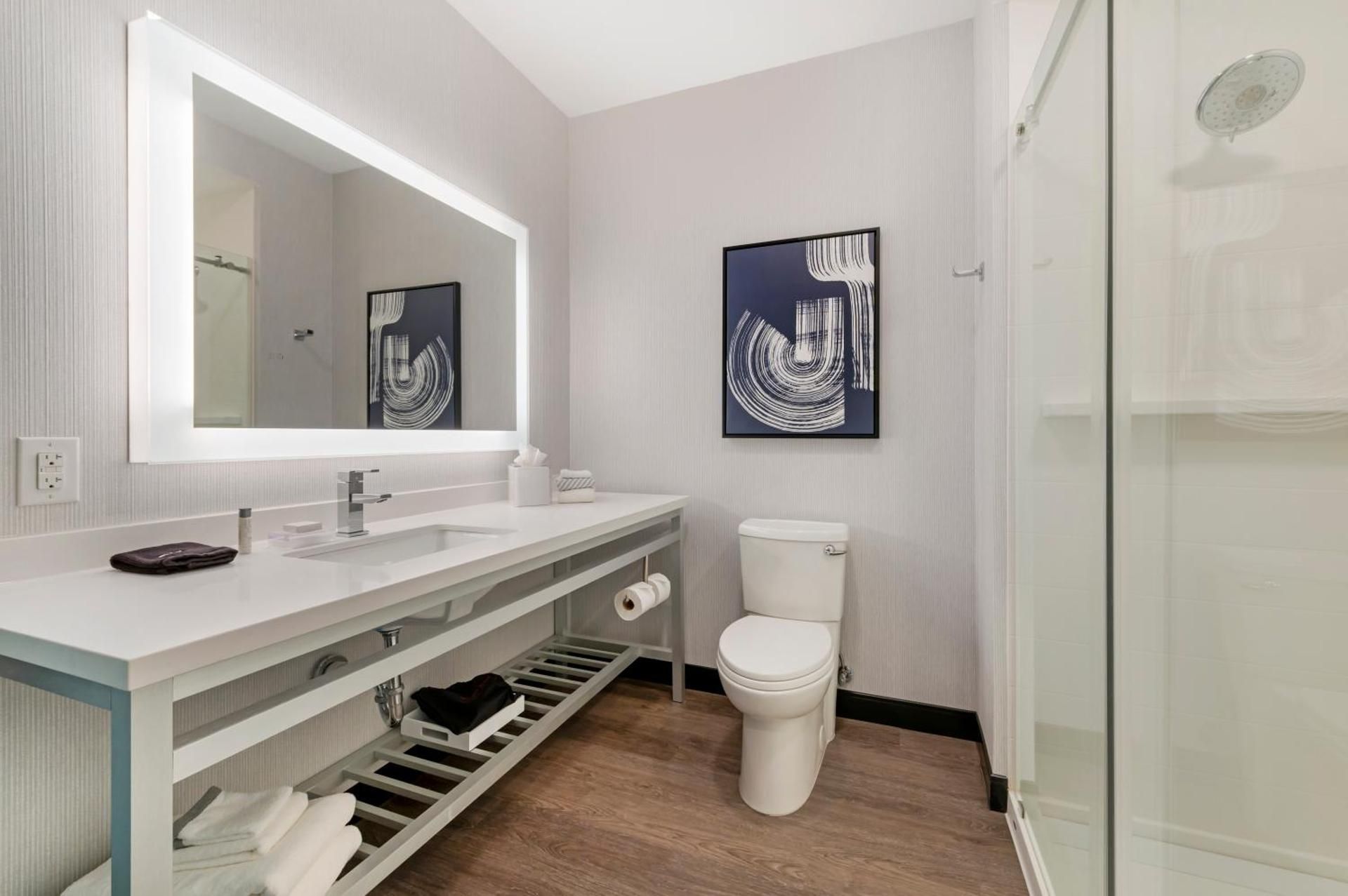 undefined Cambria Hotel Detroit Downtown 6