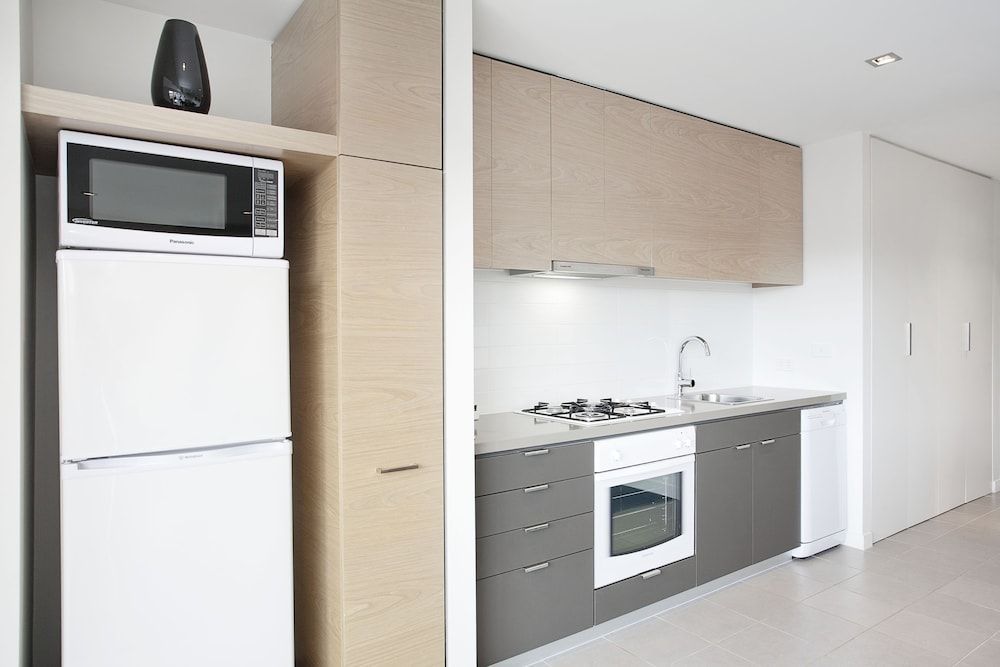 St Kilda Central Apartment Hotel One Bedroom Apartment 9