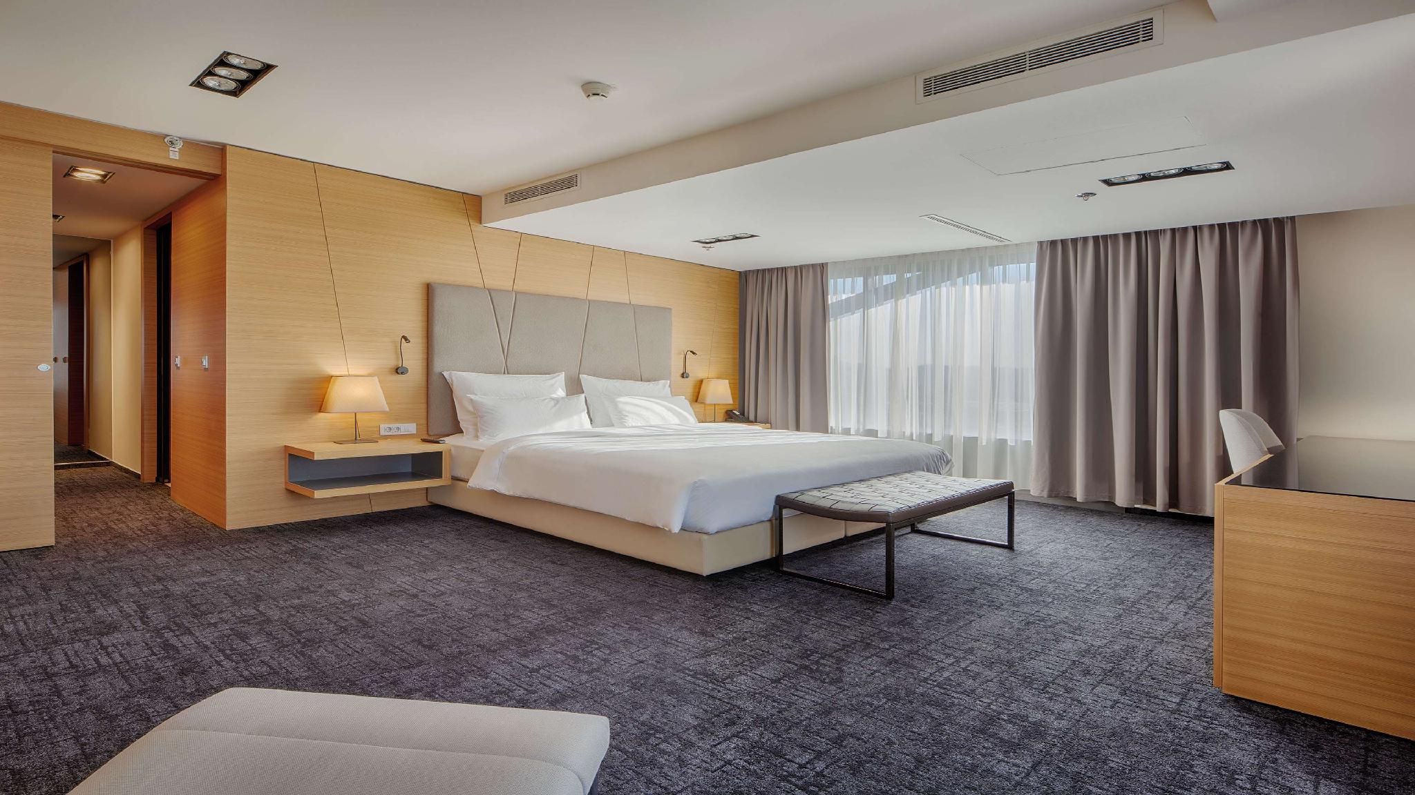 undefined Radisson Blu Plaza Hotel Ljubljana 5