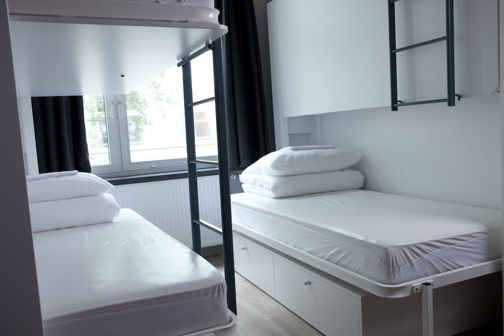 Generator Berlin Mitte Private 4 bed Room 4