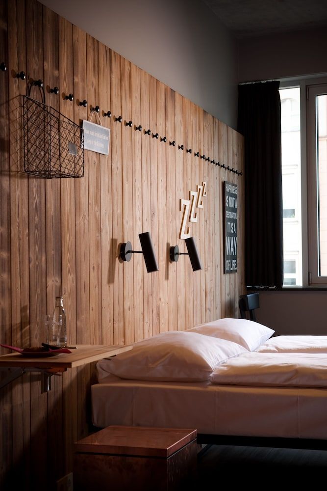 undefined Generator Berlin Mitte 3