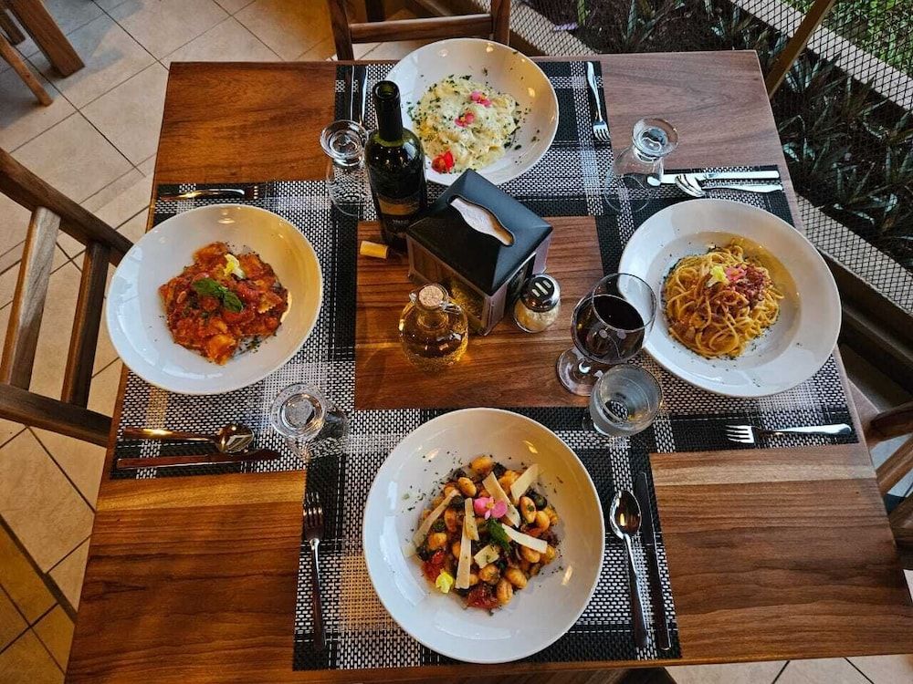 undefined Hotel Vista del Cerro 10