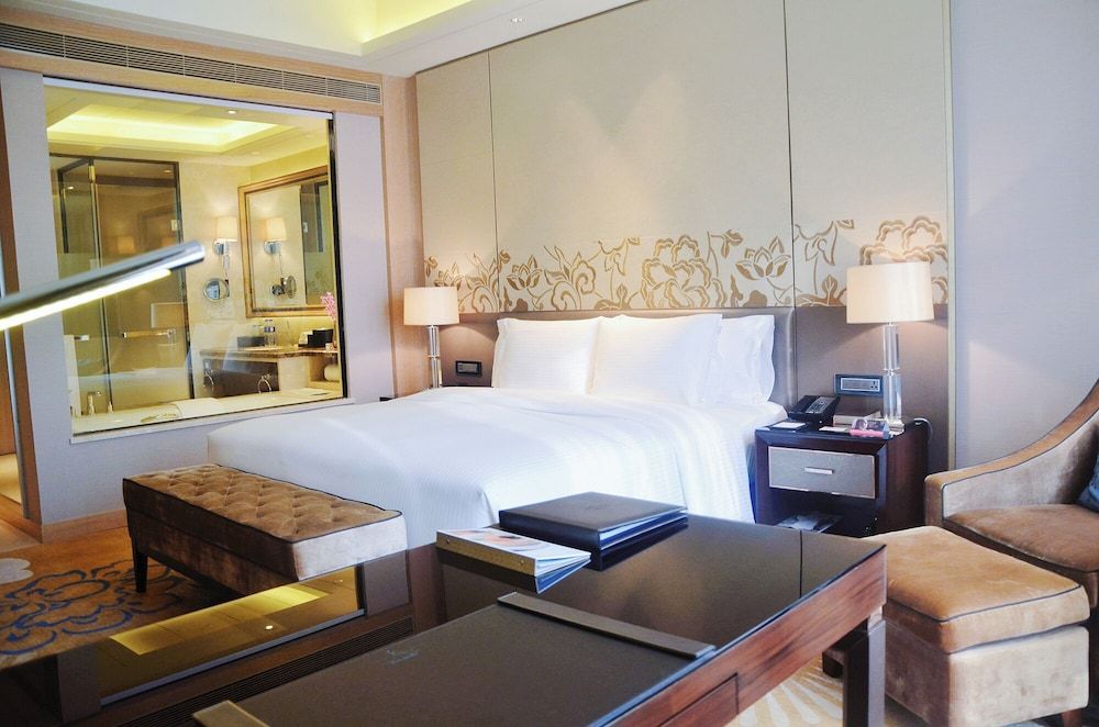 Wanda Realm Ningde Grand Deluxe Double Room 2