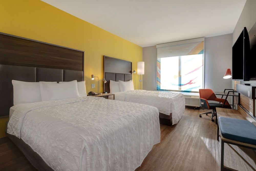 Room, 2 Queen Beds, Accessible (Hearing)