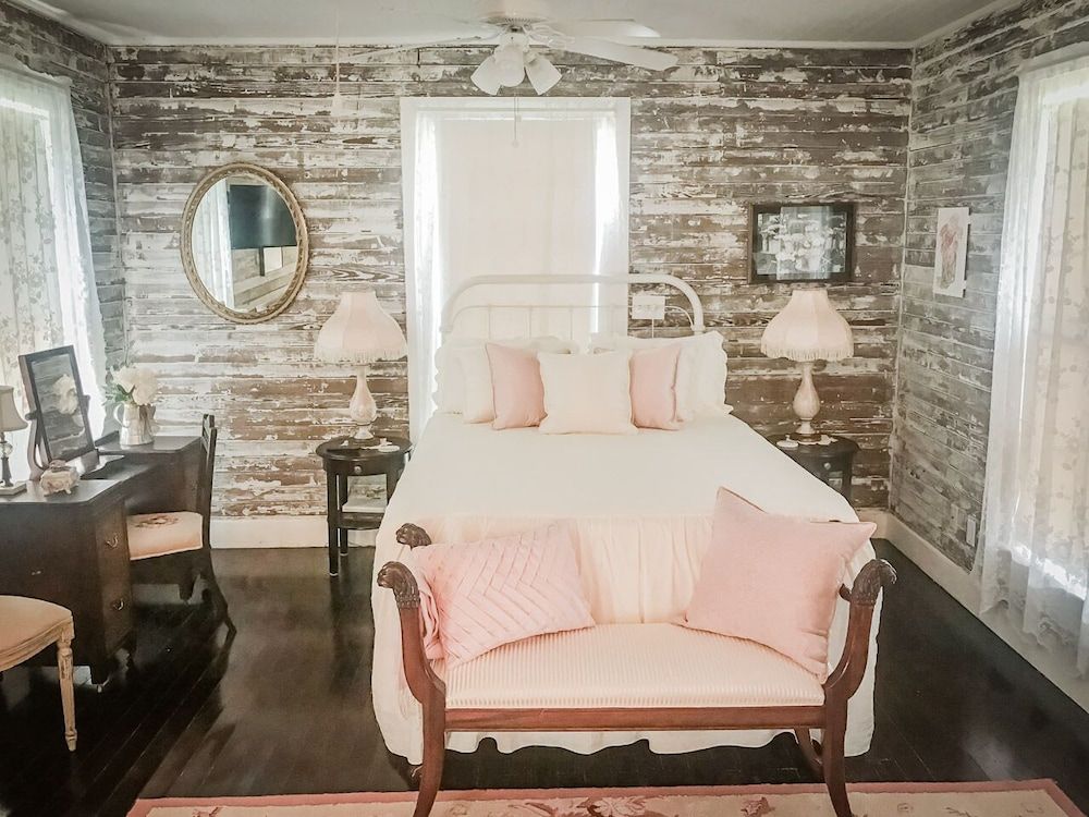 Carriage House