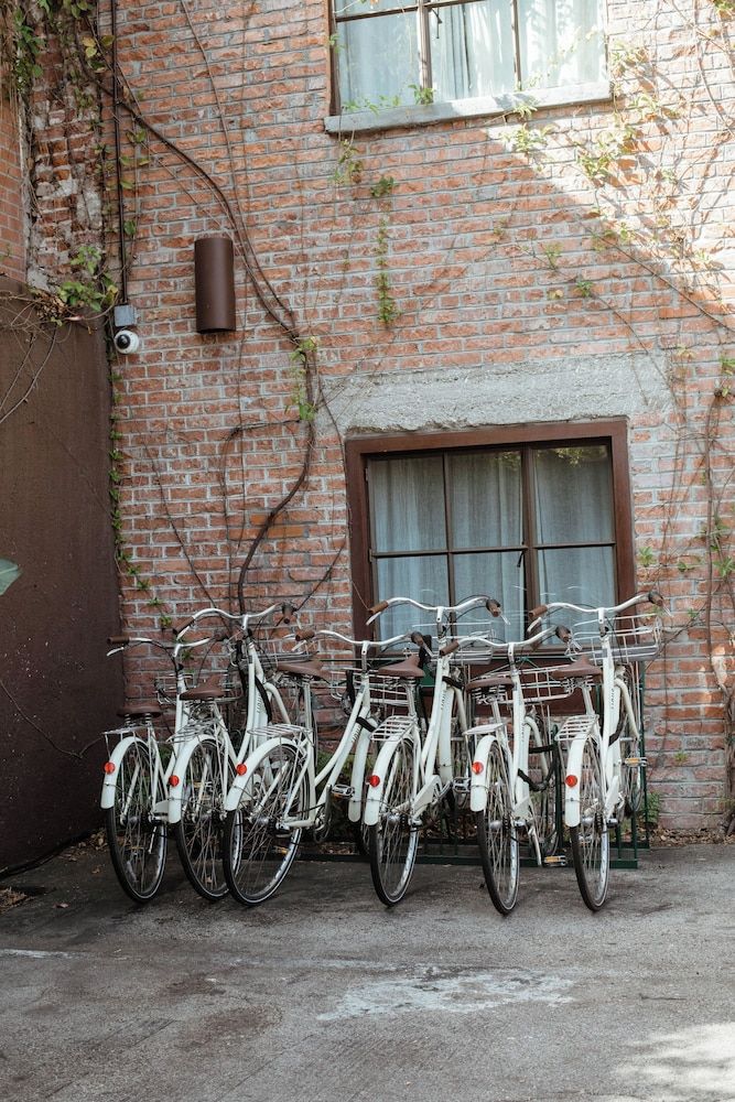 undefined Granada Hotel & Bistro 4