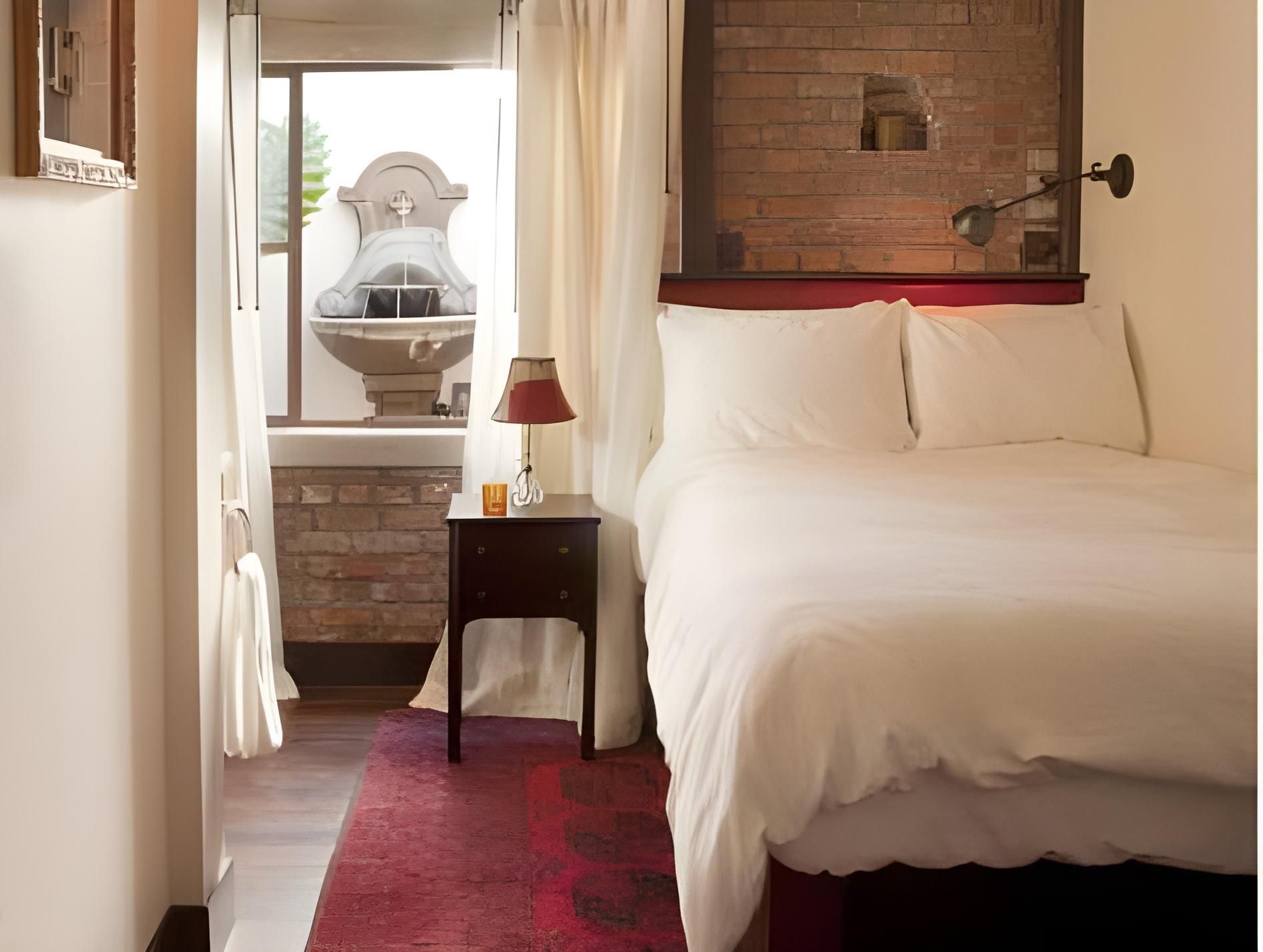 undefined Granada Hotel & Bistro 9