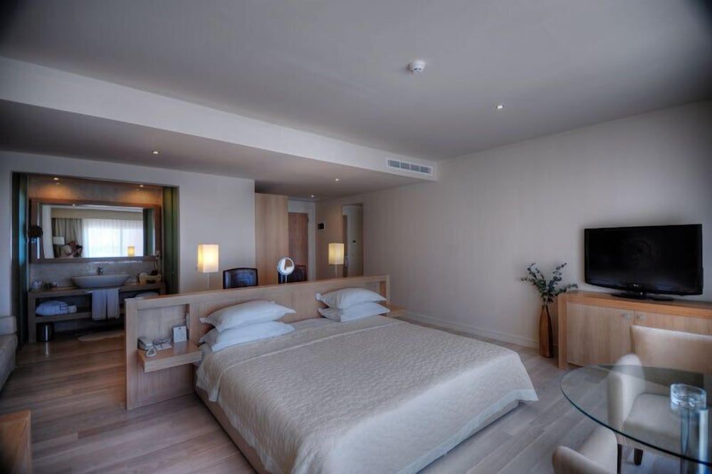 undefined LVZZ Hotel - Boutique Class 6