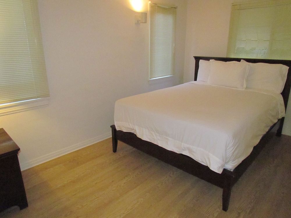 undefined Relaxing Beverlywood house with bbq 3