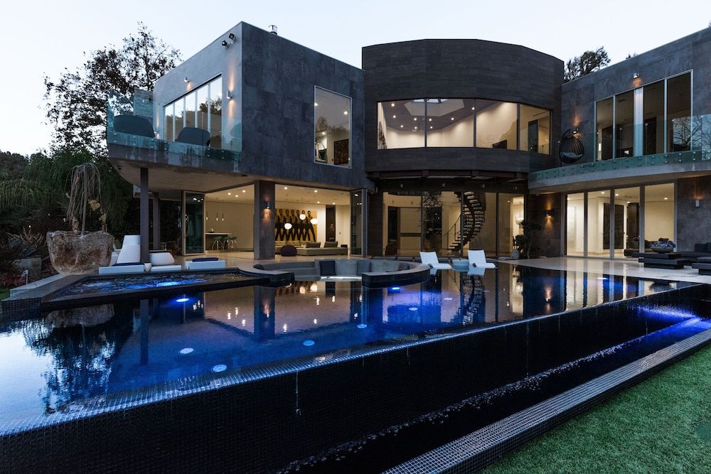 undefined Chantilly Estate 7