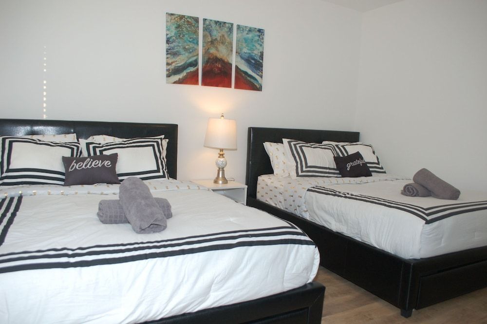 undefined Downtown LA Comfortable Bedrooms 4