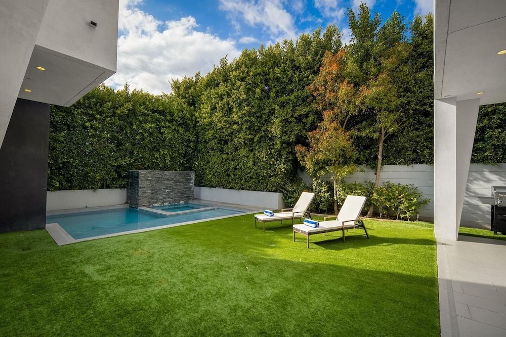 undefined Alfred Villa 10