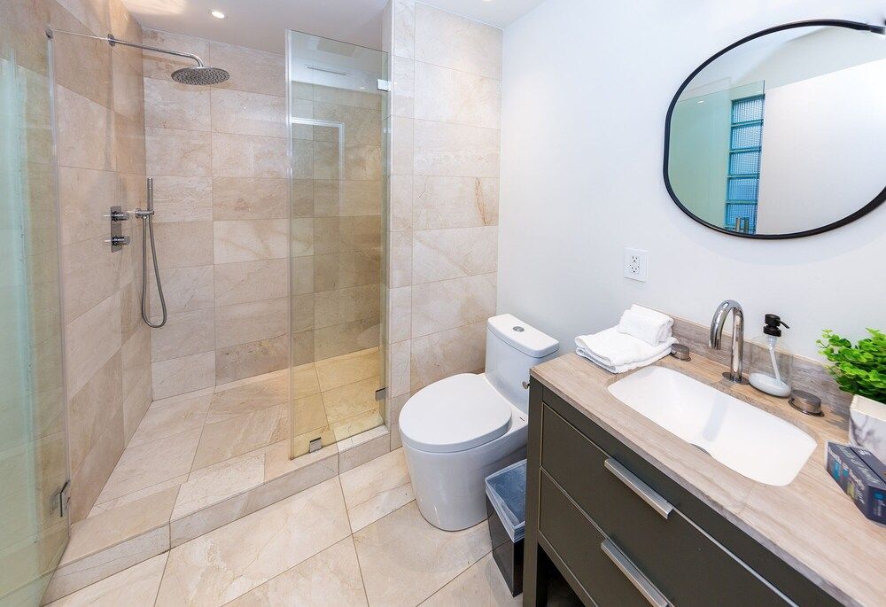 Dream Beverly Hills Mansion W. Pool House, 4 Bedrooms, Private Pool 19