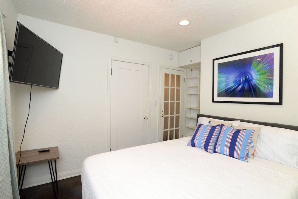 House (3 Bedrooms)