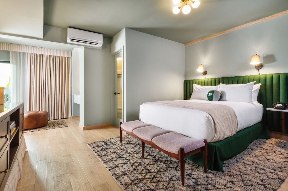 undefined Palihotel Hollywood near Universal Studios 9