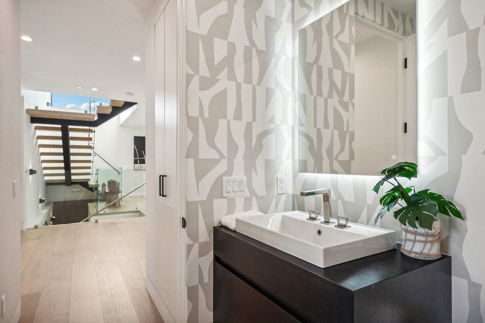 Curson Modern House, Multiple Beds, Pool Access, Pool View (Curson Modern) 20