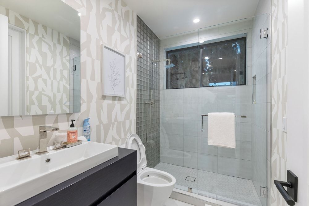 Curson Modern House, Multiple Beds, Pool Access, Pool View (Curson Modern) 17