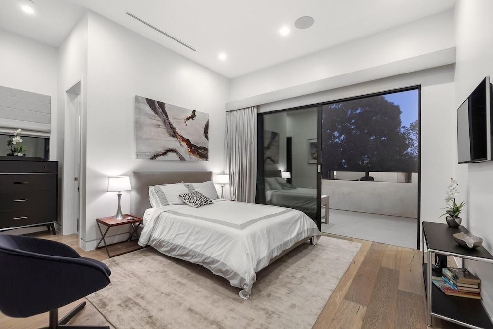 Orlando Estate Luxury House, Multiple Beds, Private Pool, Pool View 3