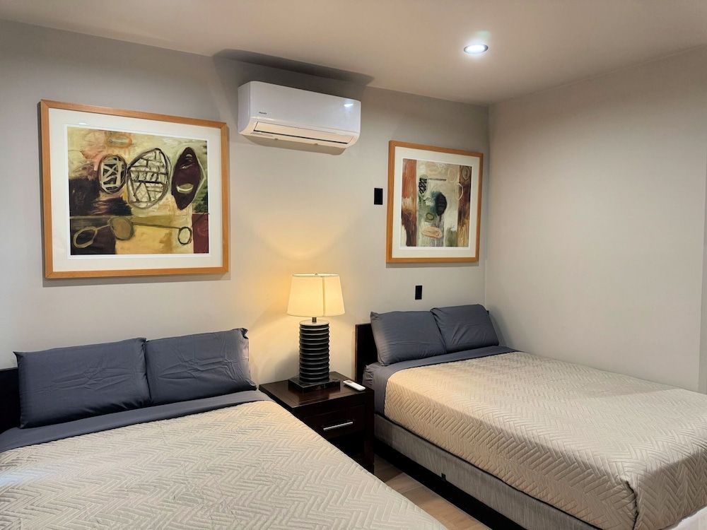 undefined StaysPro - Cityscape Luxury Rental Homes in the Heart of Los Angeles 8