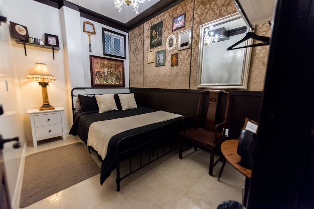 The Rosemary Silverlake 1 Double Bed, Shared Bathroom 6