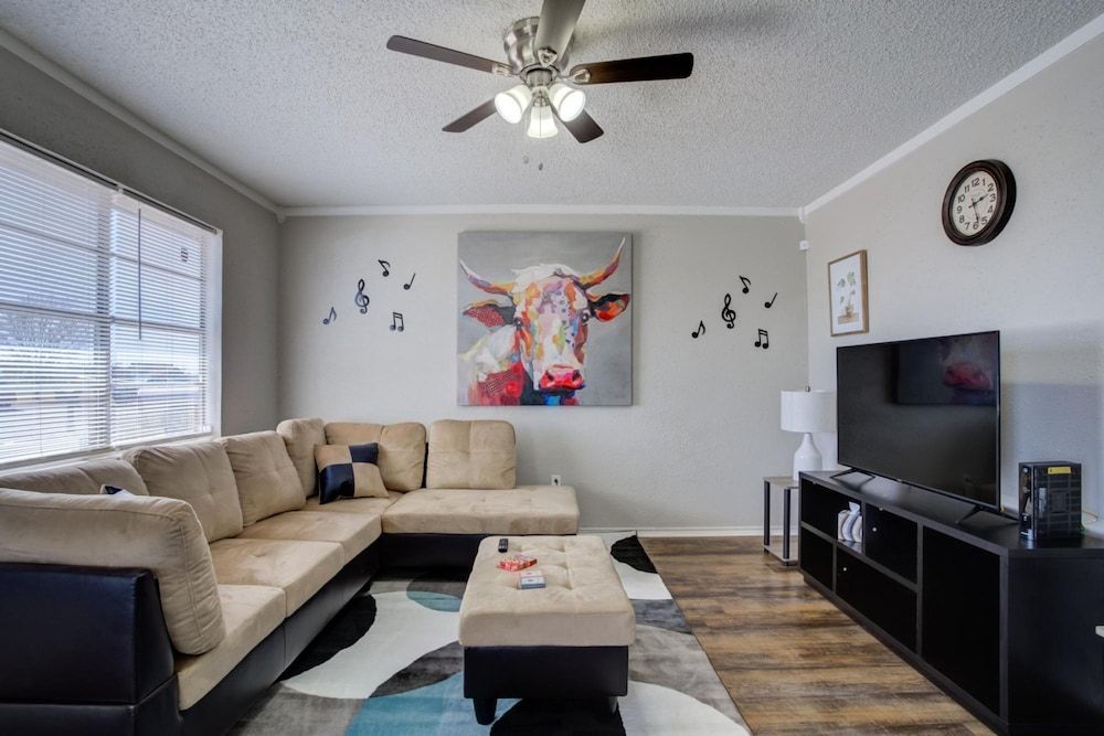 La Palma Guesthouse - Near Texas Tech