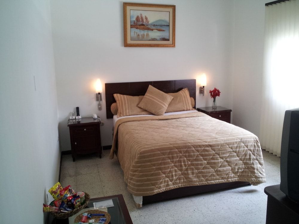 Standard Single Room