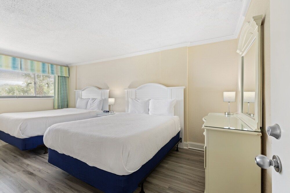 Superior Condo, 2 Bedrooms, Balcony, Ocean View