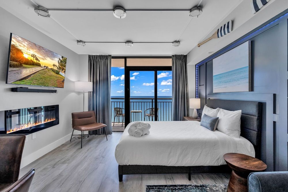 Breakers Tower 1BR Oceanfront Condo Signature Condo, 1 Bedroom, Balcony, Ocean View 19