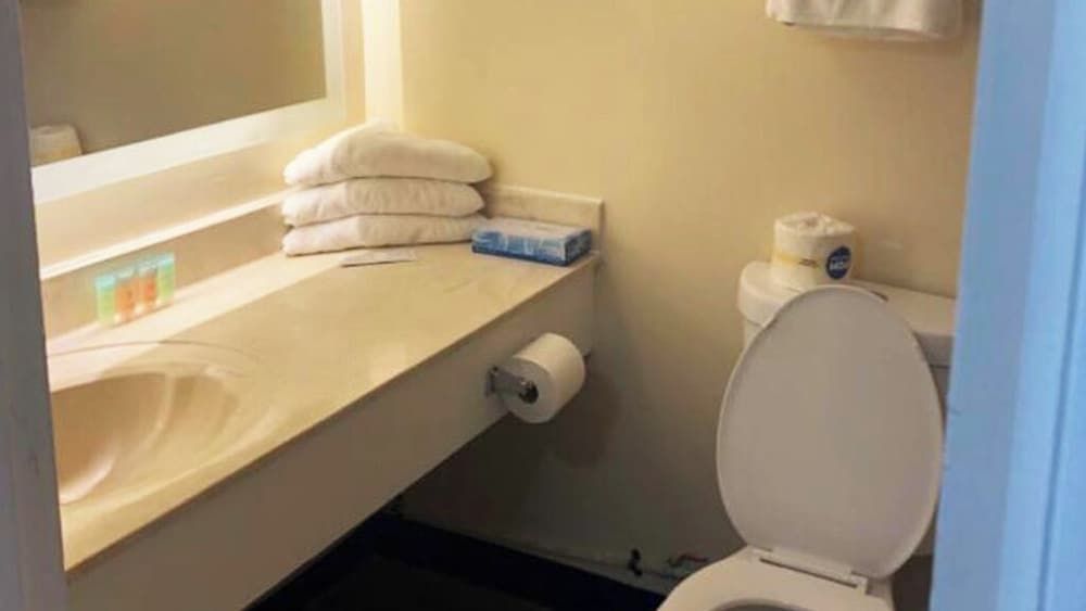Deluxe Studio, 1 Queen Bed, Non Smoking, Ocean View