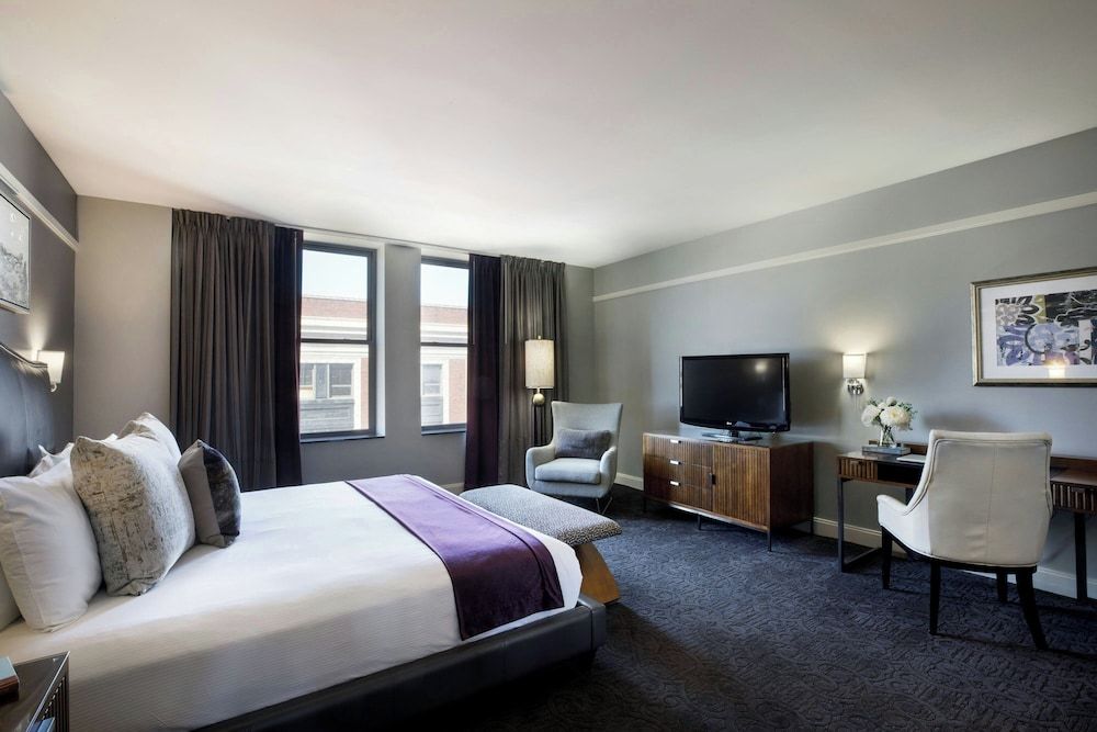 Executive Room, 1 King Bed