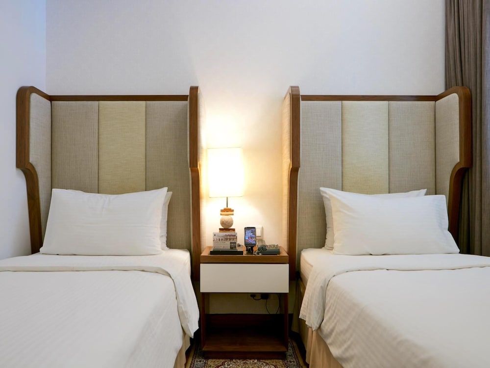 The Sultan Standard Twin Room 2