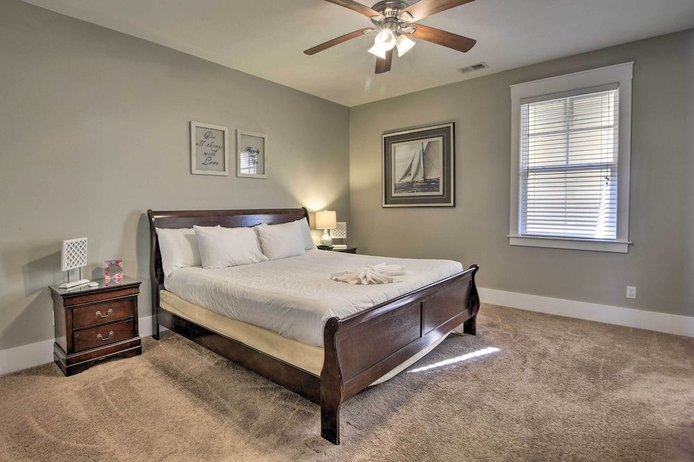 Apartment (2 Bedrooms)