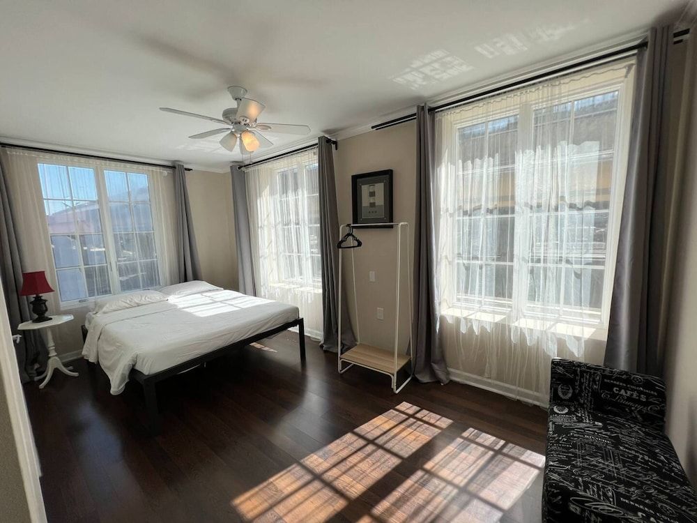 Signature Apartment, 3 Bedrooms, Mountain View